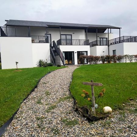 Anam Cara House Hostel Serantes  ภายนอก รูปภาพ